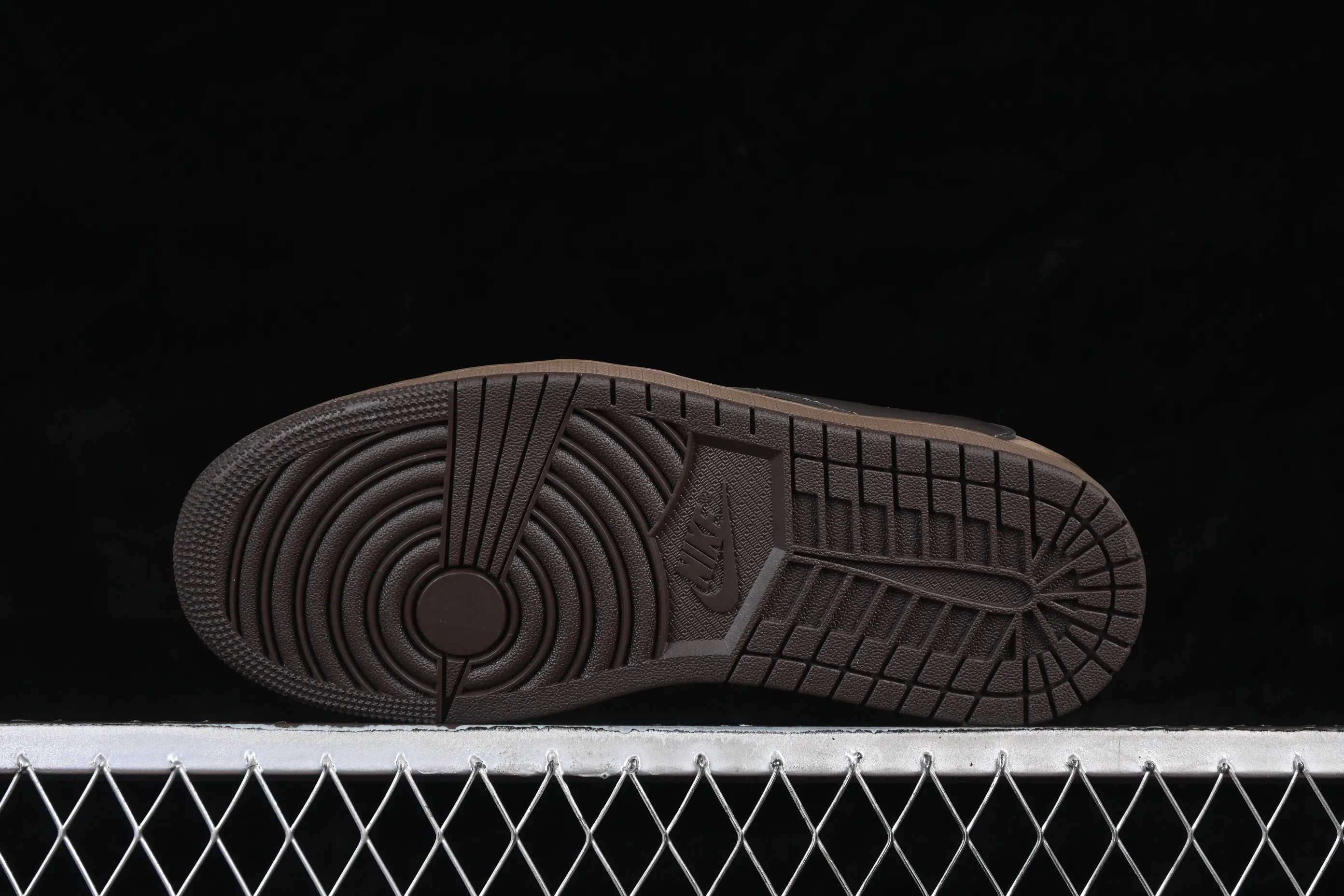 All Categories Air Jordan Jordan Series Basketball Shoes Air Jordan 1 Low Travis Scott x Air Jordan 1 Low OG AJ1 Joe 1 Joint Overhead CQ4277-001